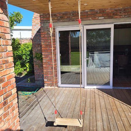 Garten Wohnung Mit Pool, 2 Schlafzimmer ケープタウン エクステリア 写真