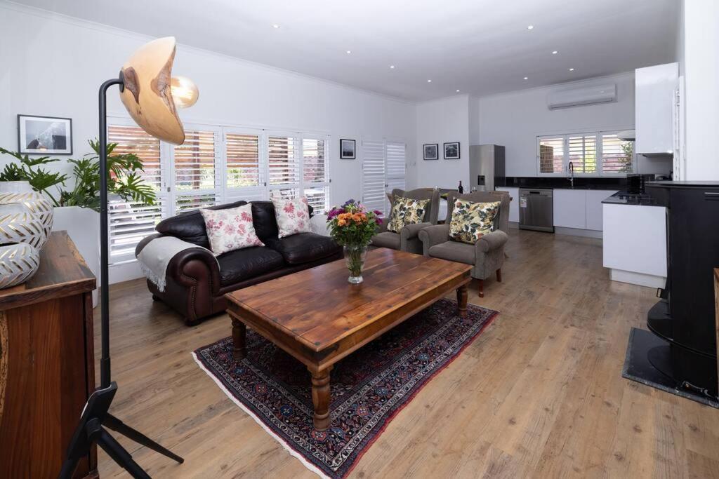 Garten Wohnung Mit Pool, 2 Schlafzimmer ケープタウン エクステリア 写真
