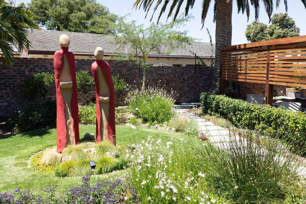 Garten Wohnung Mit Pool, 2 Schlafzimmer ケープタウン エクステリア 写真